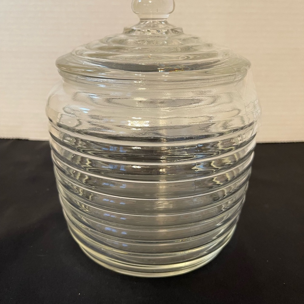 Glass Ribbed Jar with Lid